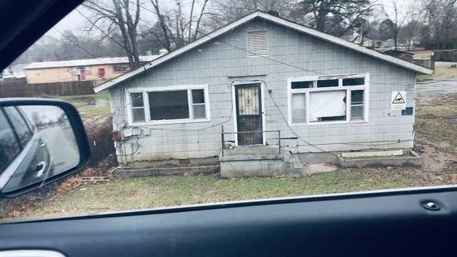 5020 A E Broadway St  