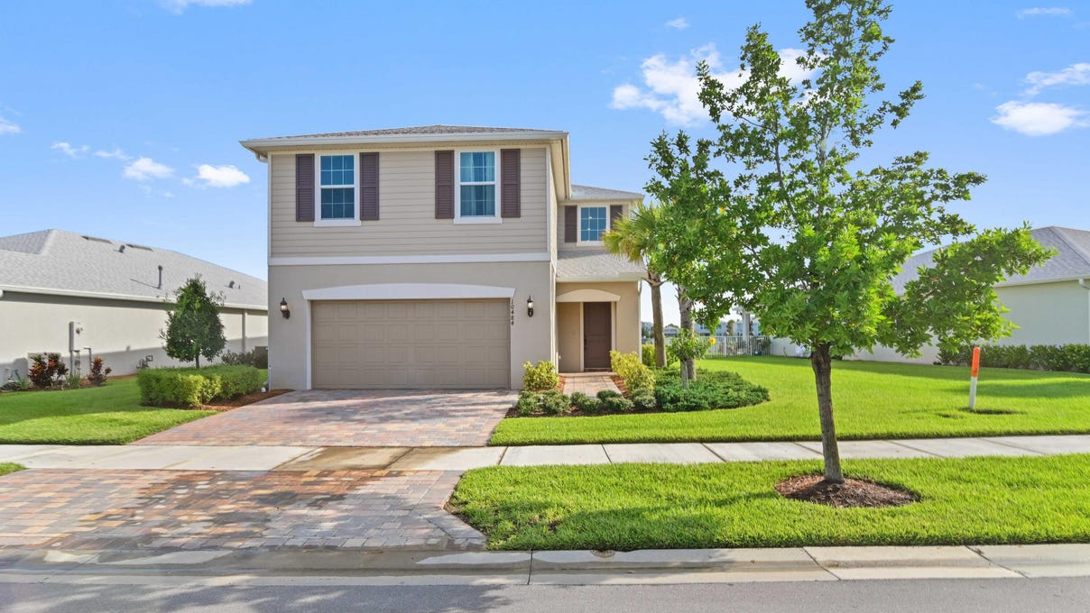 10484 SW Captiva Dr  