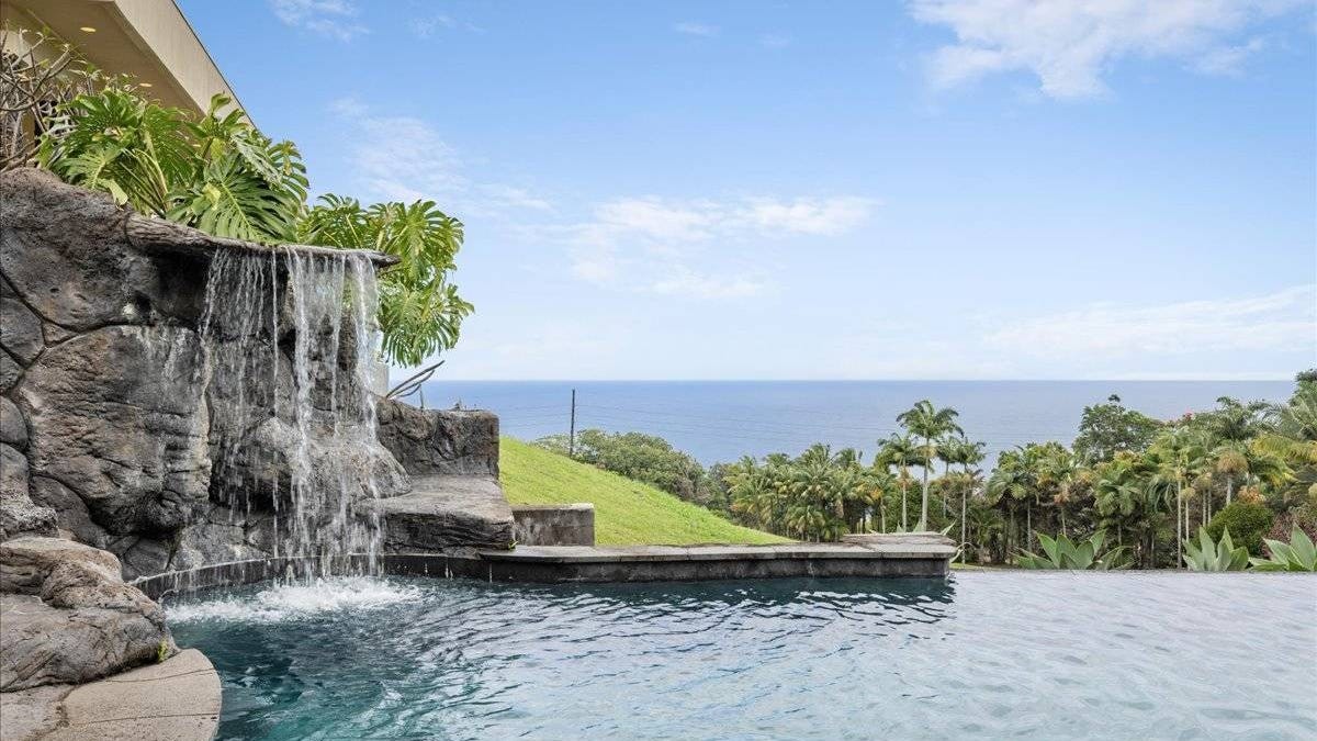 34-144 Kaihuiki Rd  