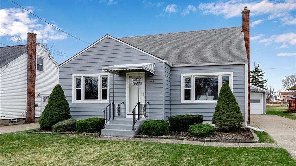 102 Susan Lane, Cheektowaga, NY 14225 House for Sale