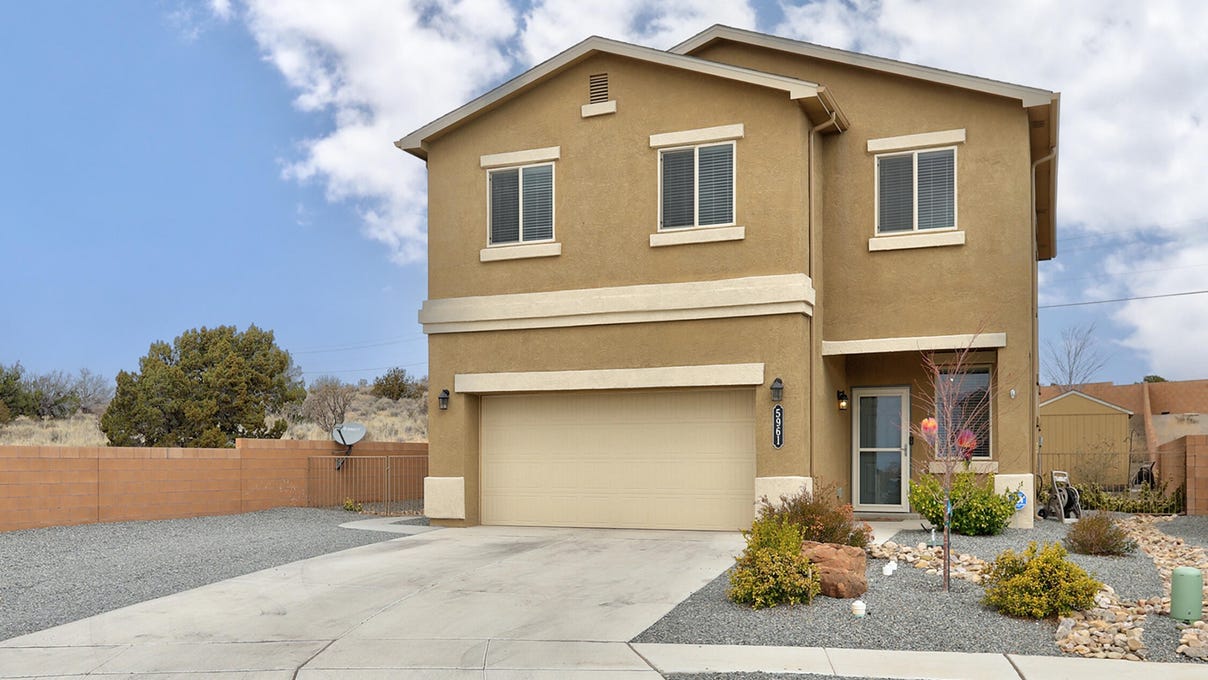 5961 Sandoval Court NE, Rio Rancho, NM 87144 House for Sale