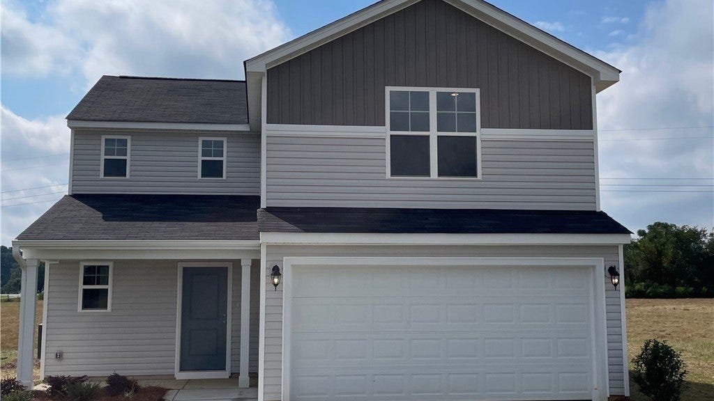 21 (lot 1) Buggy Top Ln