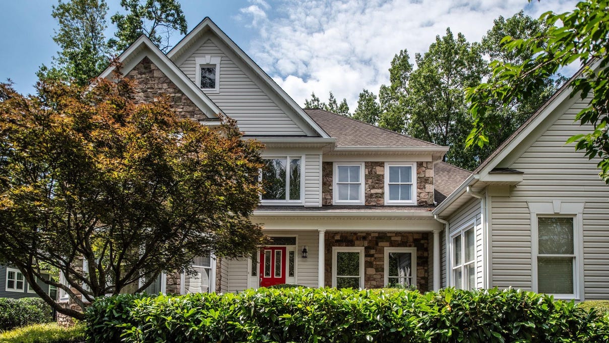 10910 Chatham Ridge Way  