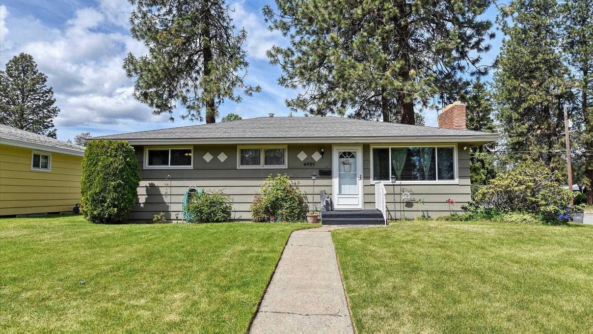 6421 N Whitehouse St  