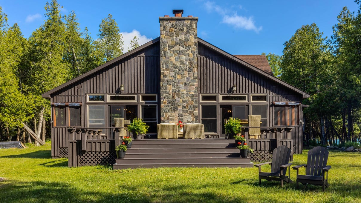 2826 S Marquette Bay Trl  