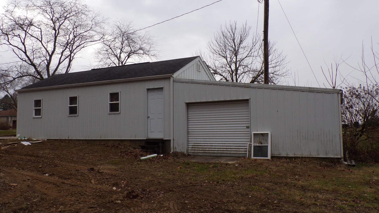 11308 W South County Line Rd  