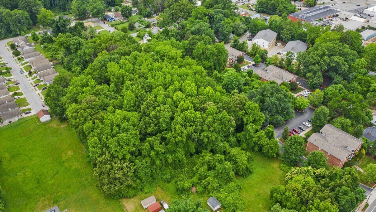 1018 S Josephine Boyd St  