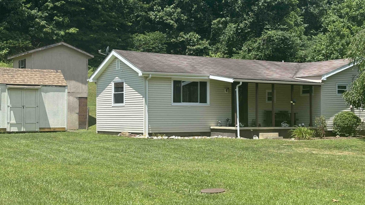 24 PVT DR 343 TWP RD 208  