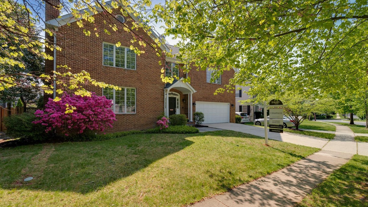 8103 MAPLE RIDGE ROAD, BETHESDA, MD 20814 House for Sale realestate