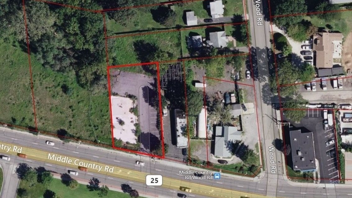 2611 Middle Country Rd  