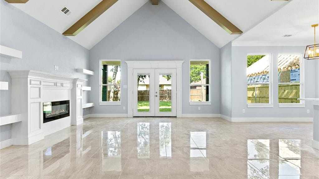 1750 Avenue D, Grand Prairie, TX 75051 House for Sale