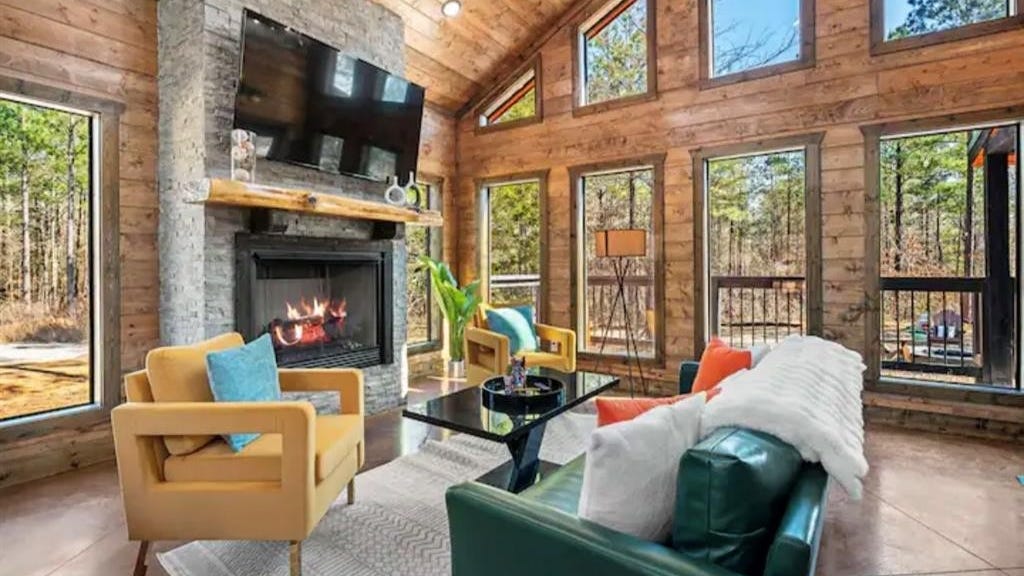 58 Wagon Wheel Ct  