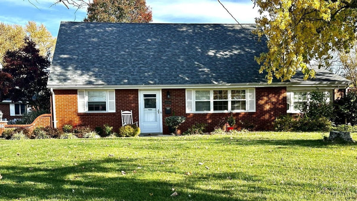 1114 Doris Jane Ave  