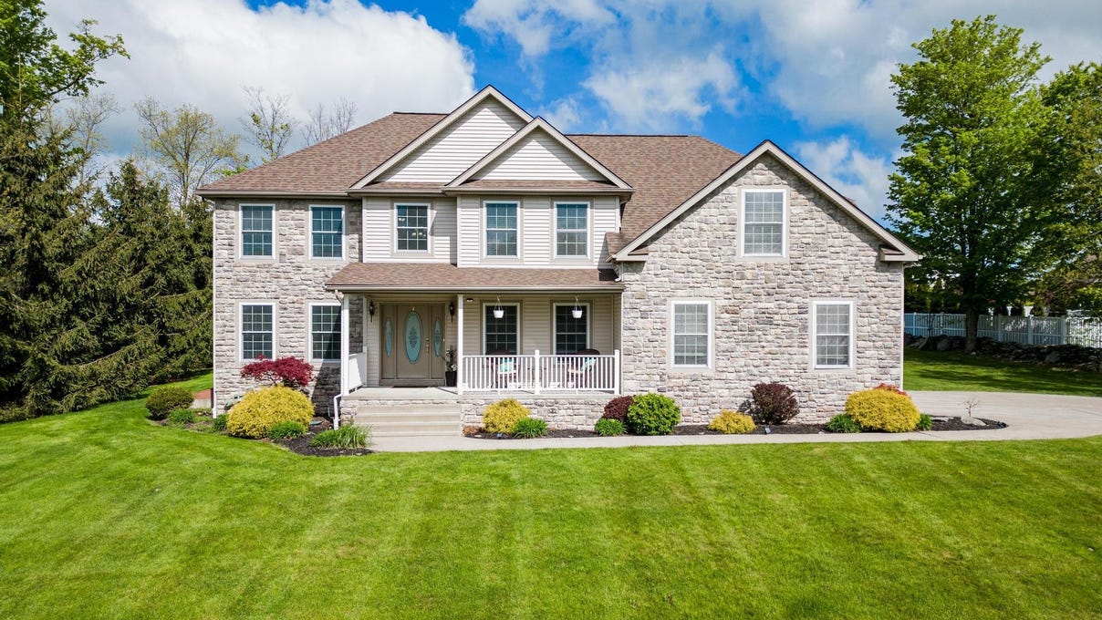 103 Powell Dr, Clarks Summit, PA 18411 บ้าน สำหรับขายท