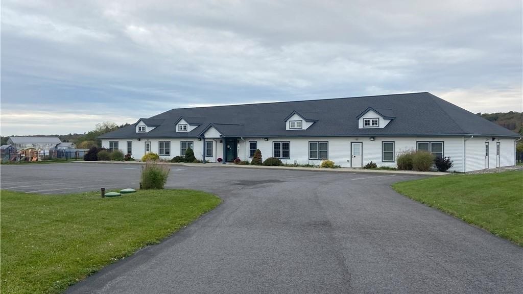 2555 Hambletonian Way