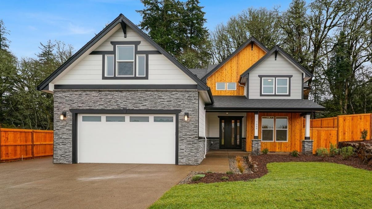 6740 Naomi Danielle St SE  