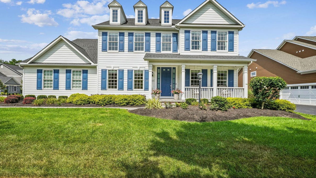 7405 Steeplechase Ln