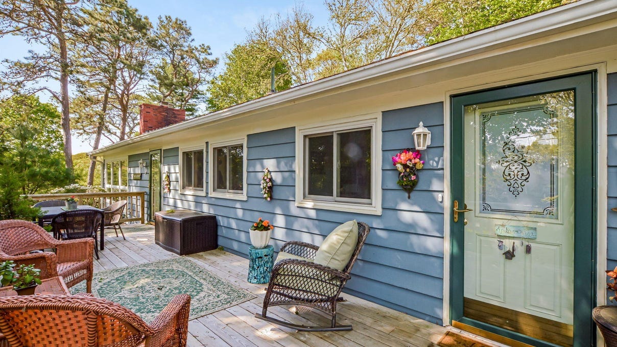 33 Lorraine Rd  