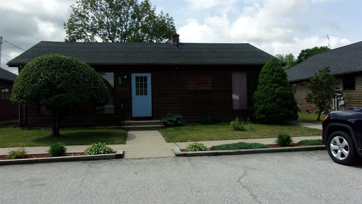 37 Castleton Mdws Ln