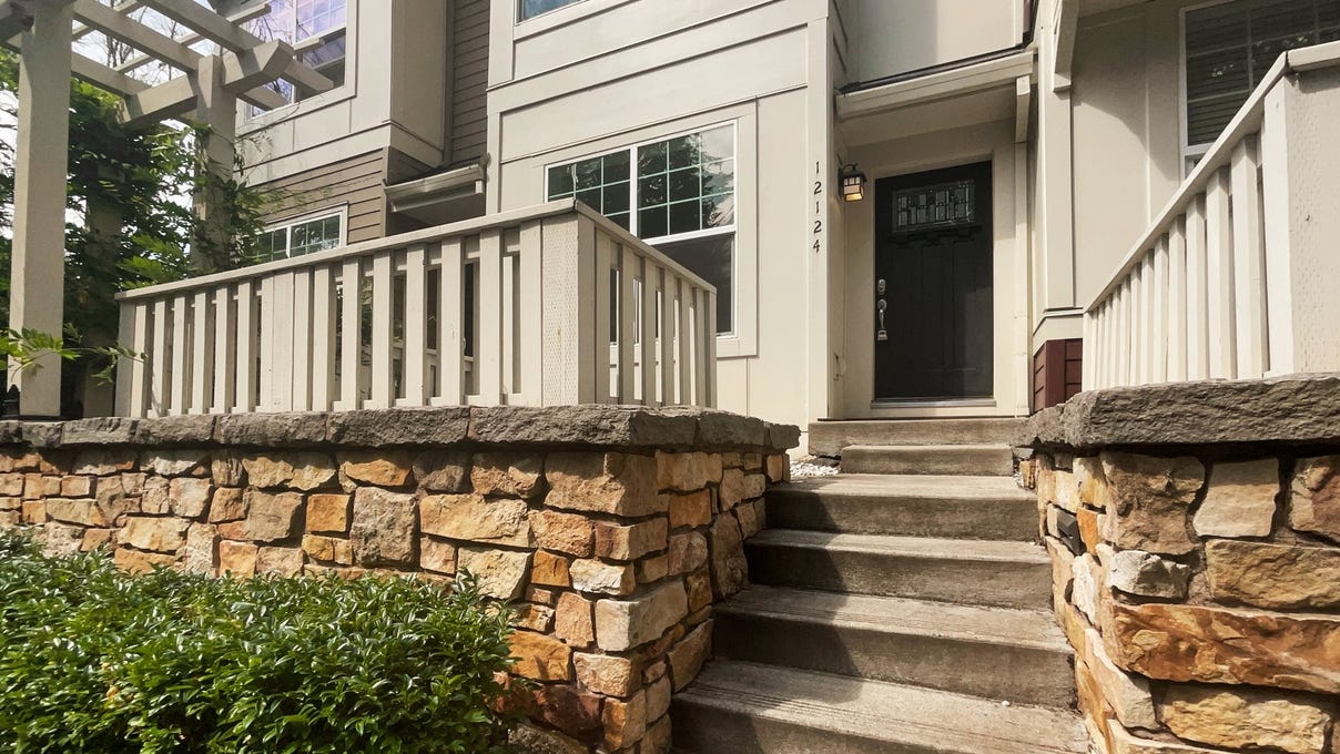 12124 SE High Crk Rd  