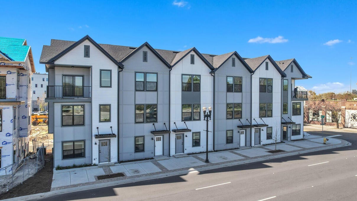 182 BARSTOW Pl Lot 56  