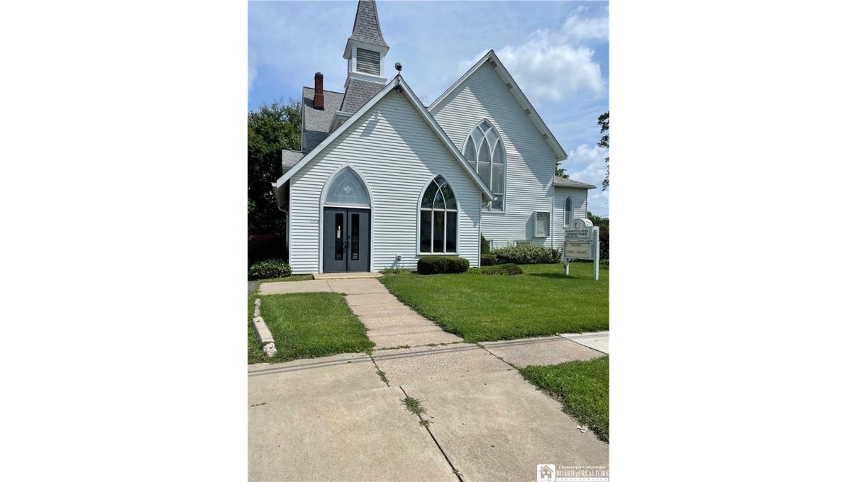 2573 Youngstown Lockport Rd  