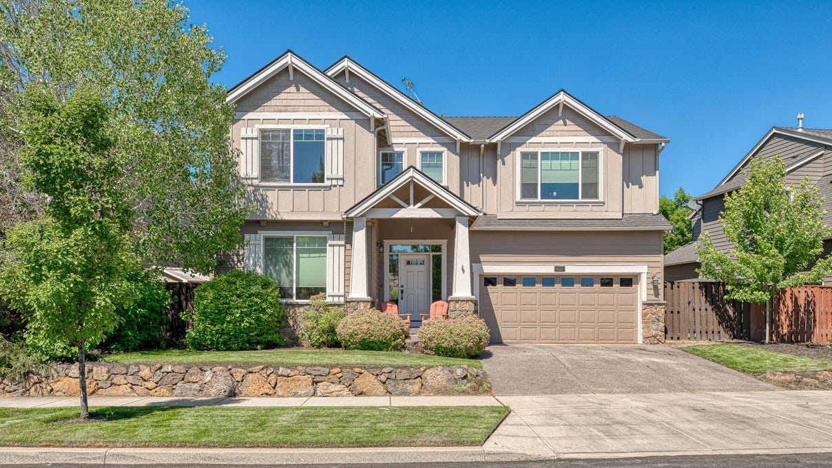 63127 Desert Sage St  