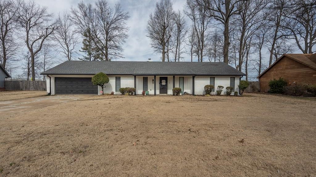 1705 Golf Links Dr  