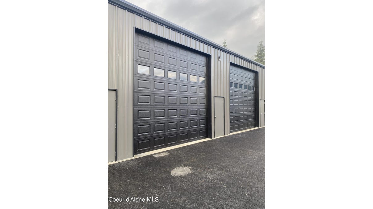 425 Schweitzer Cutoff Rd  