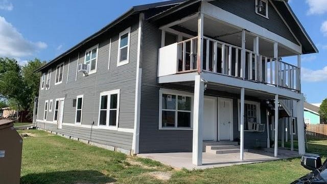 122 W Washington Ave W