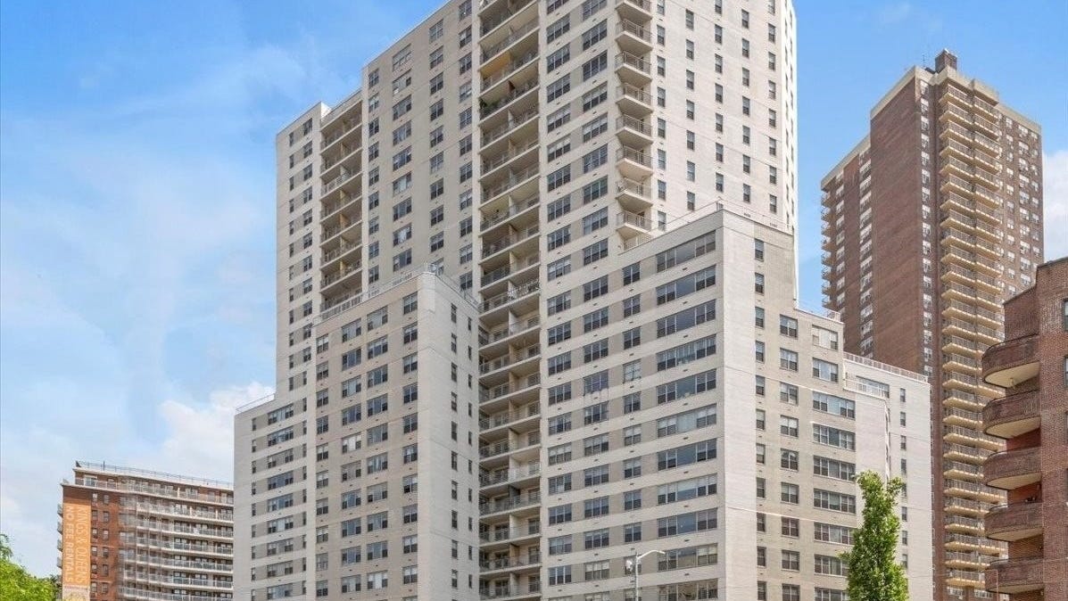 12510 Queens Boulevard, Apt 2410, Kew Gardens, NY 11415 Apartment for