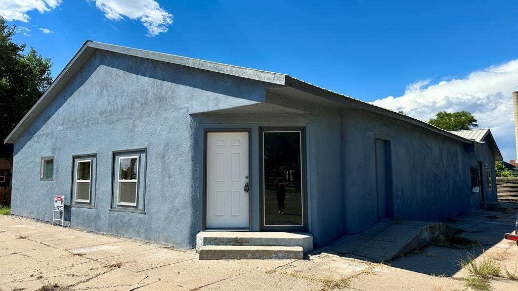 211 Elm Ave  