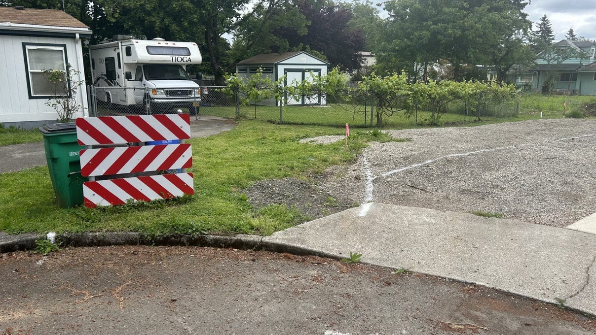 10156 SE SCHILLER (Next To) ST