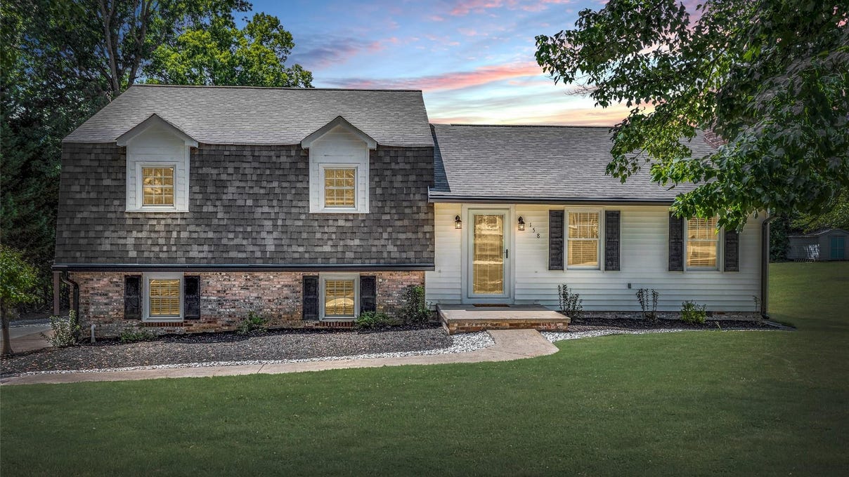 158 Allen Dr  