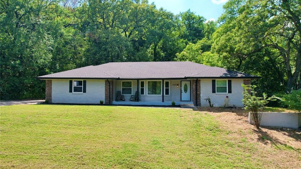 1415 Chickasaw Pl  