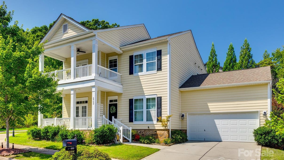 3703 Hill Tree Cir  