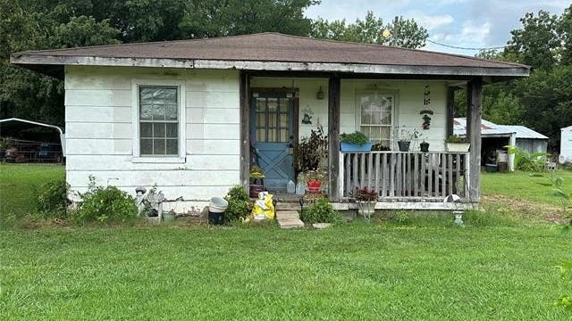 6951 N 310 Rd  