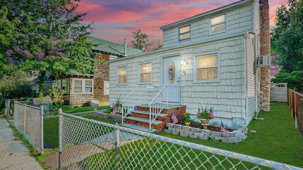 174 Wiman Avenue, Staten Island, NY 10308 House for Sale realestate
