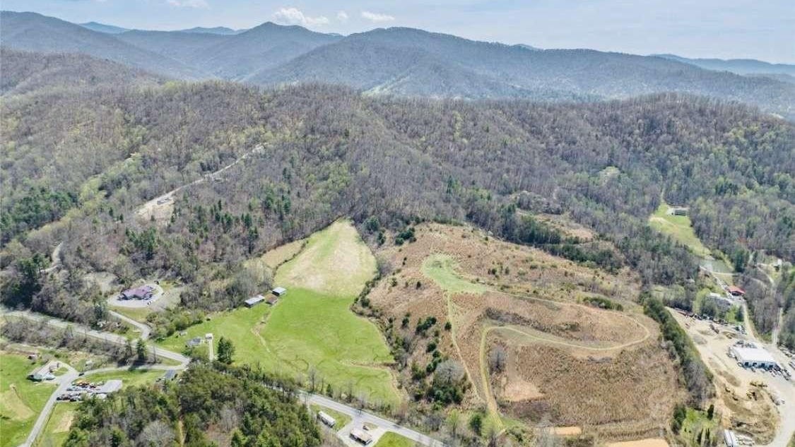 87 Barnardsville Hwy  