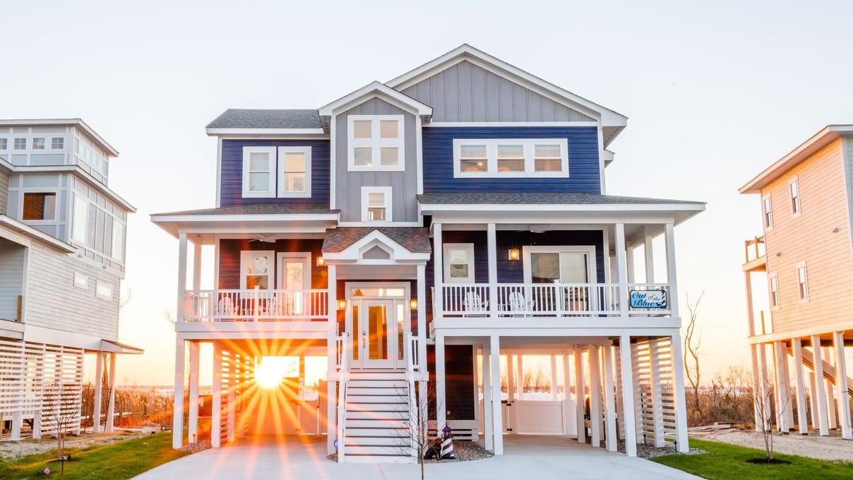 23036 Cross of Honor Way