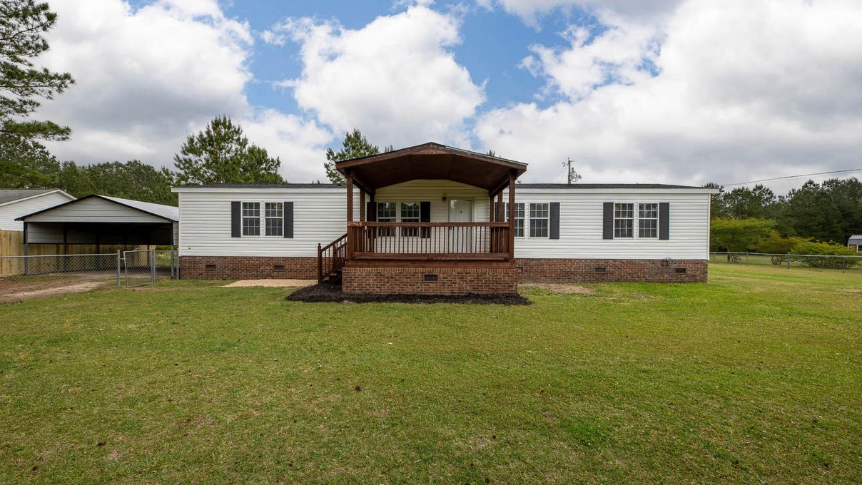 1127 Old Tar Lndg Rd  