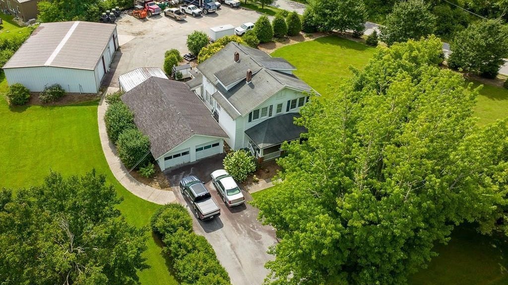 158 Cashiers School Rd