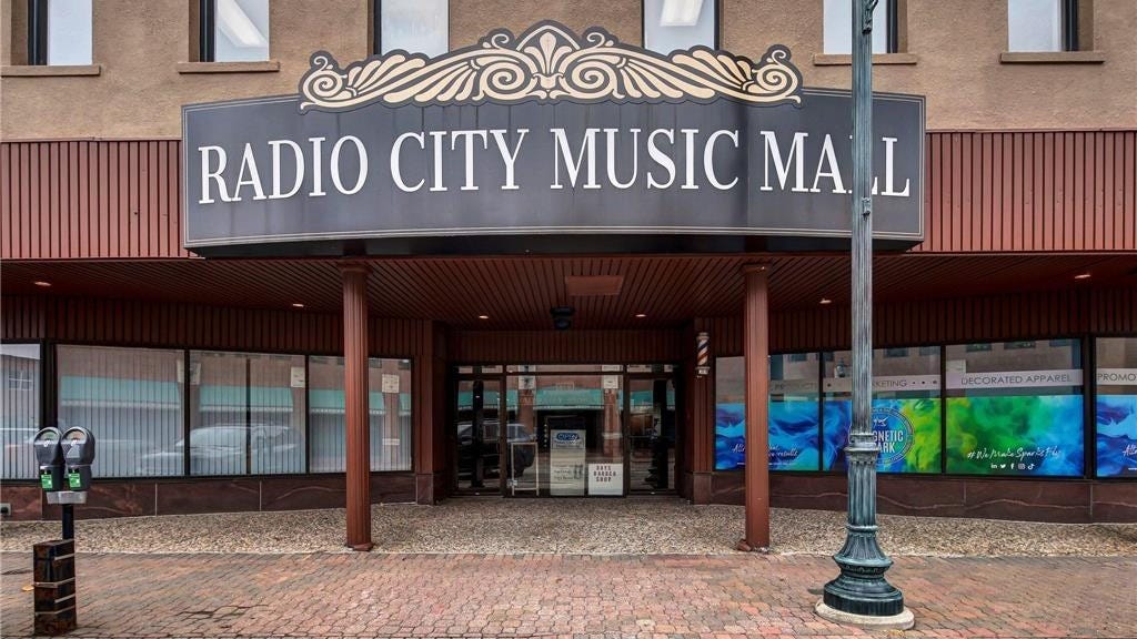 619 W Saint Germain St  