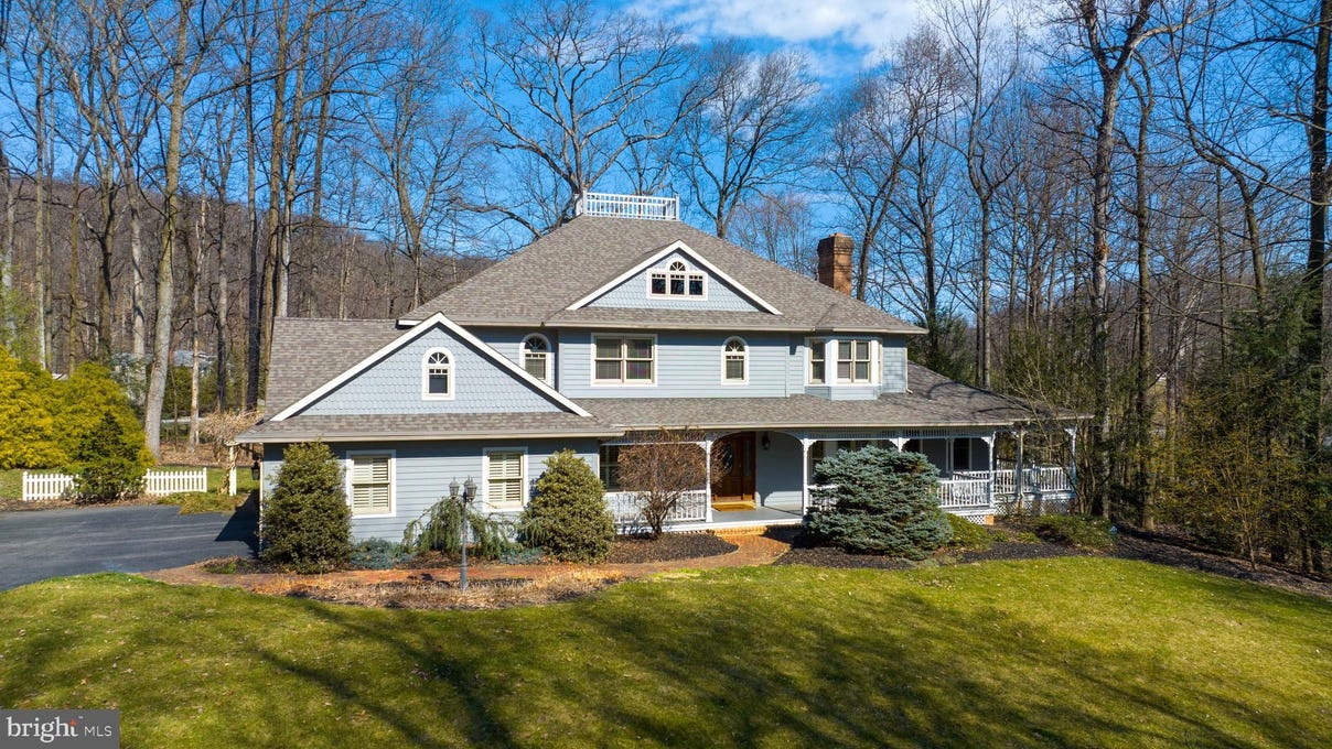 1985 HIGH ROCK LANE, YORK, PA 17406 House for Sale