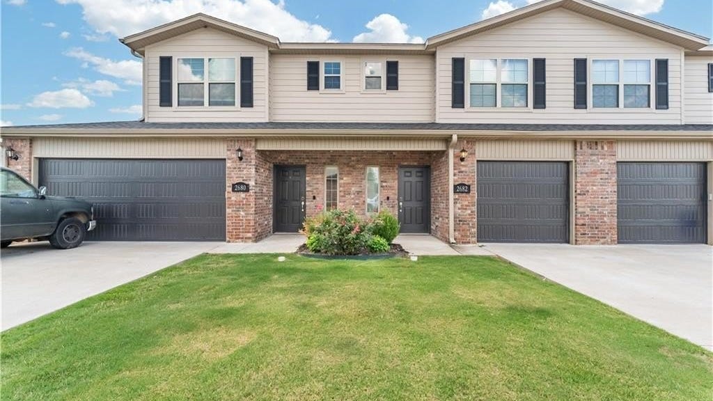 2682 W Kilimanjaro WY  