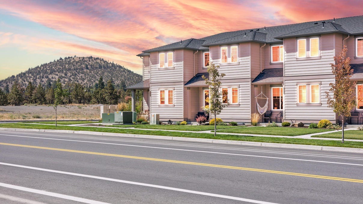 2523 NE Purcell Blvd