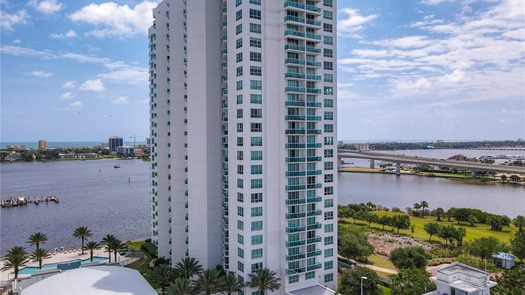 241 RIVERSIDE DRIVE, Apt 508, HOLLY HILL, FL 32117 Apartment for Sale