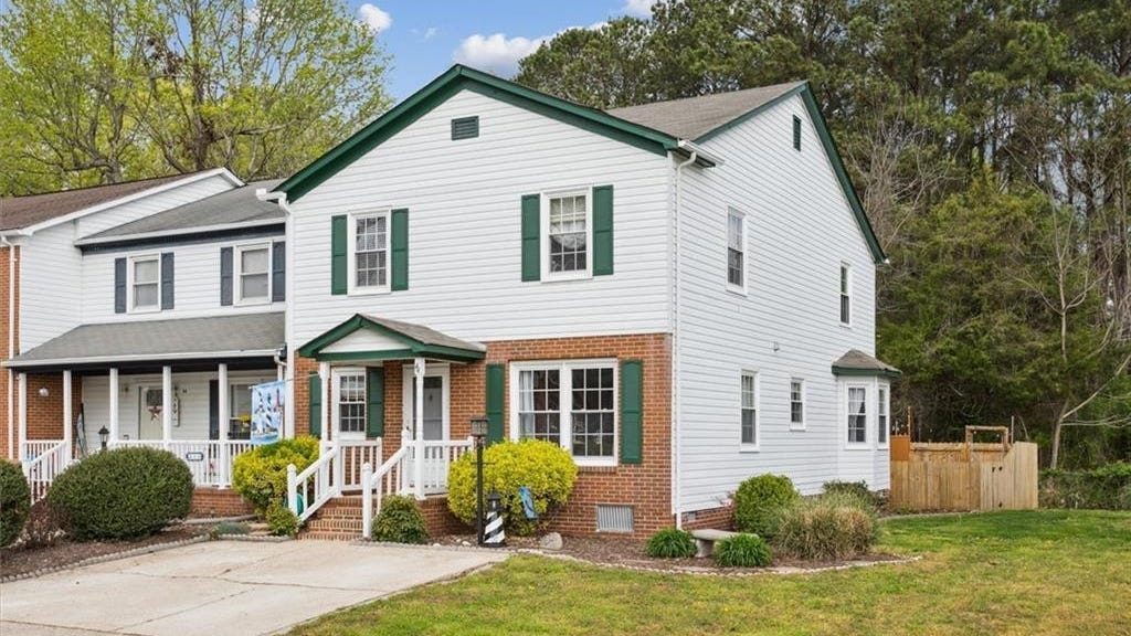 44 W Wainwright Drive, Poquoson, VA 23662 Townhouse for Sale