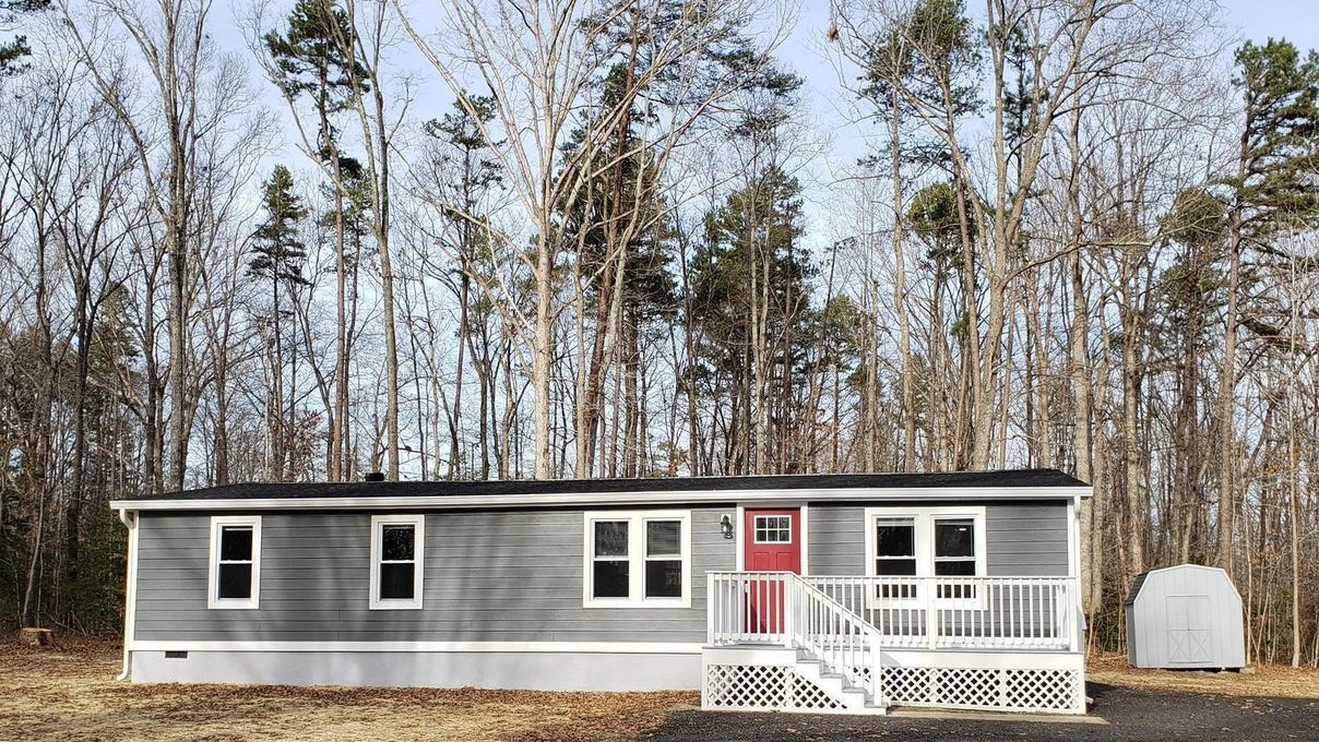 7725 Locklear Lndg Dr