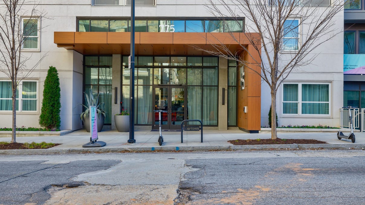 775 Juniper Street NE, Apt 615, Atlanta, GA 30308 Apartment for Sale